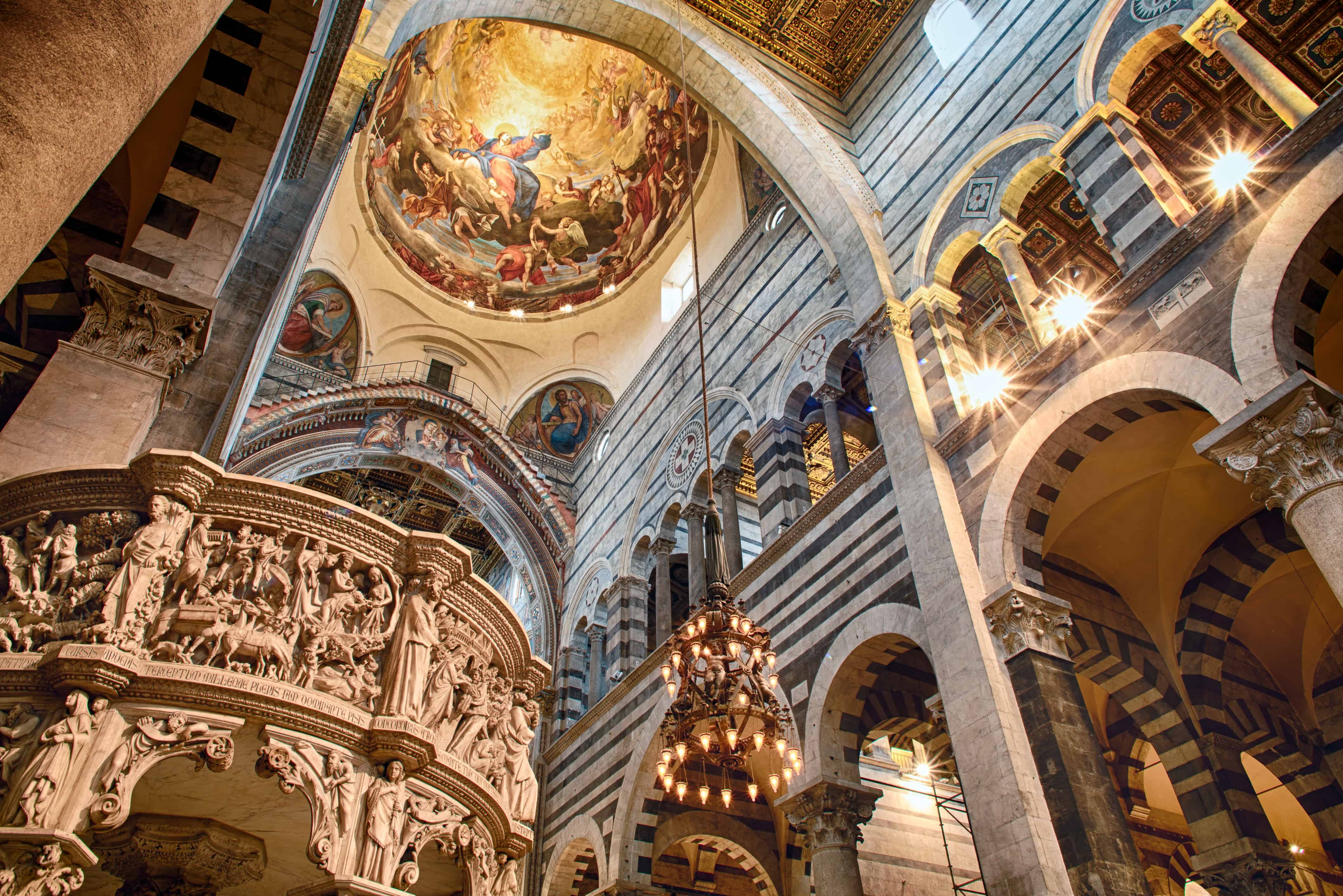 Piazza del Duomo Cattedrale di Santa Maria, Interno Comune di Pisa